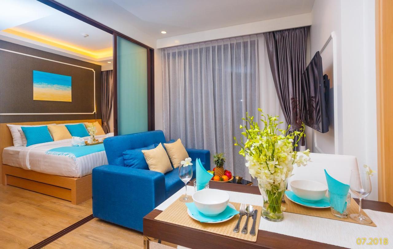 The Aristo Beach By Holy Cow 212 Phuket Buitenkant foto