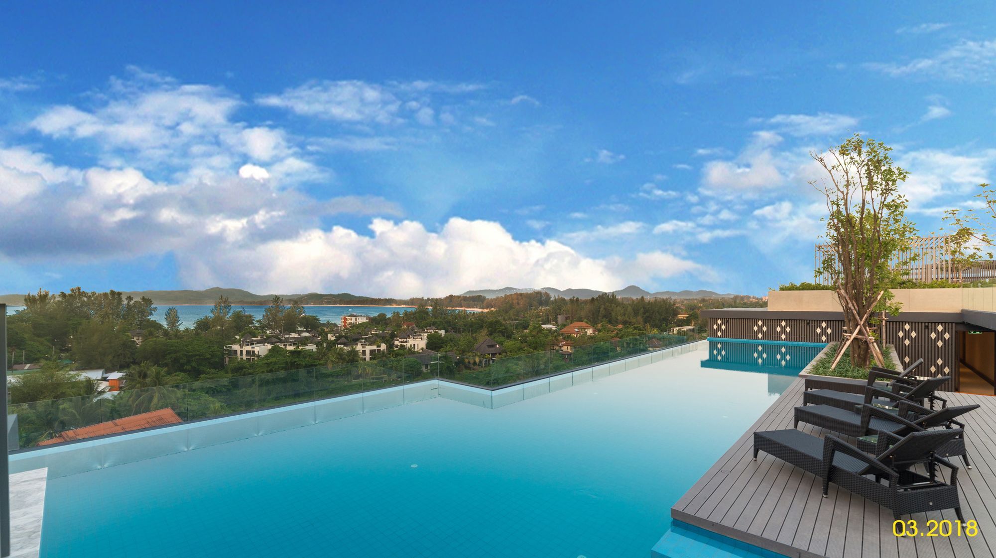 The Aristo Beach By Holy Cow 212 Phuket Buitenkant foto
